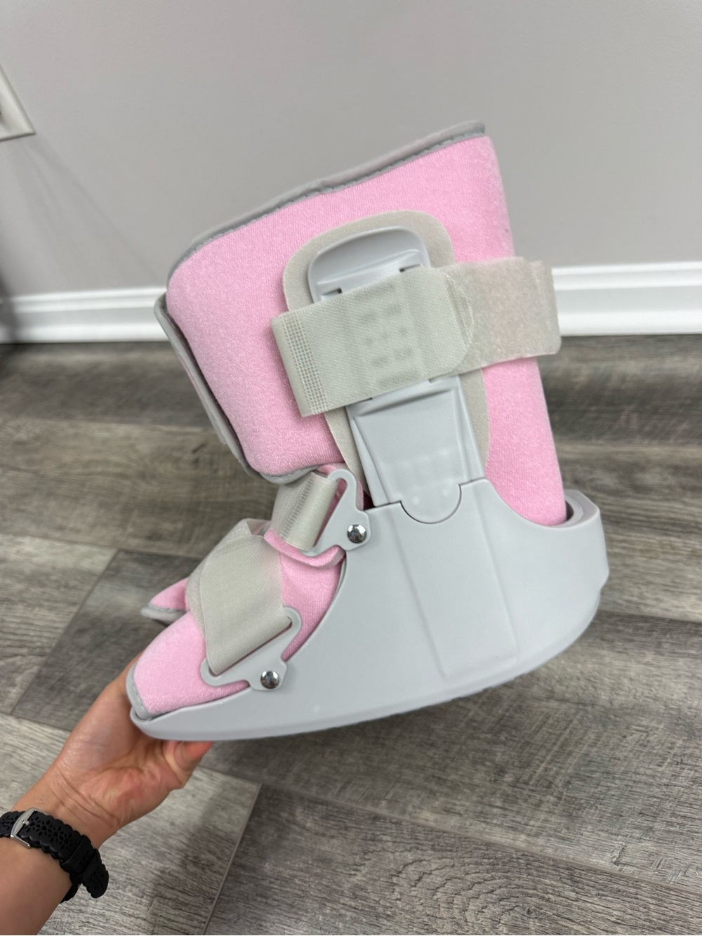 Amazon Pink CAM Walking Boot - Picture 8 of 16